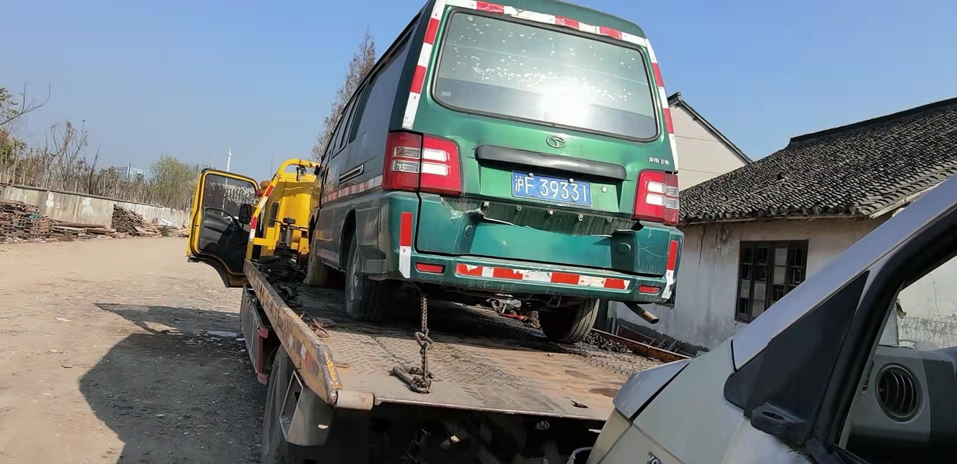 上海新能源車(chē)電瓶車(chē)回收1.jpg